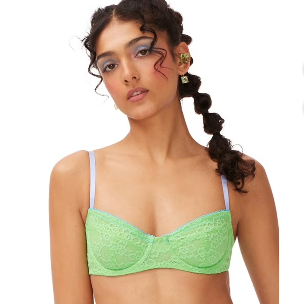 🆕Parade Lace Balconette Bra Size S spring fling color